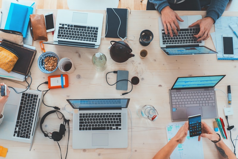 Retailer Supplier Adoption Programs: How to Build Vendor Compliance at Scale